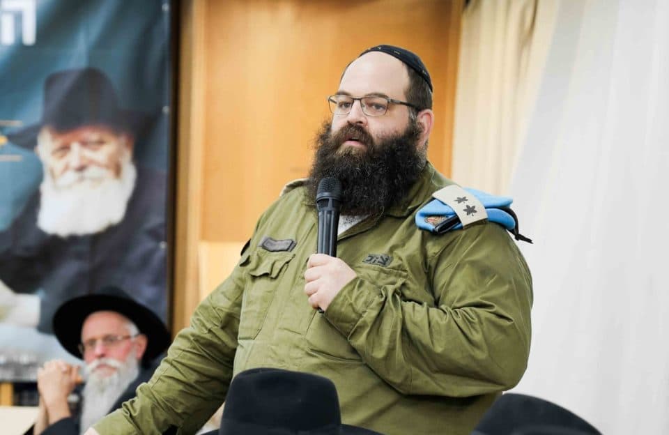 אביגדור דיקשטיין